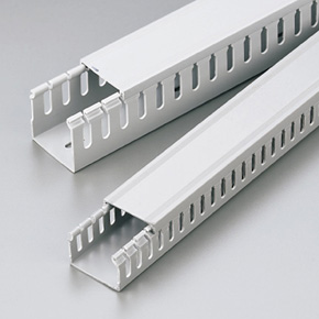 Insulated distributing slot